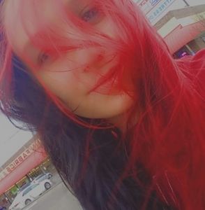 Meet your Posher, Avery